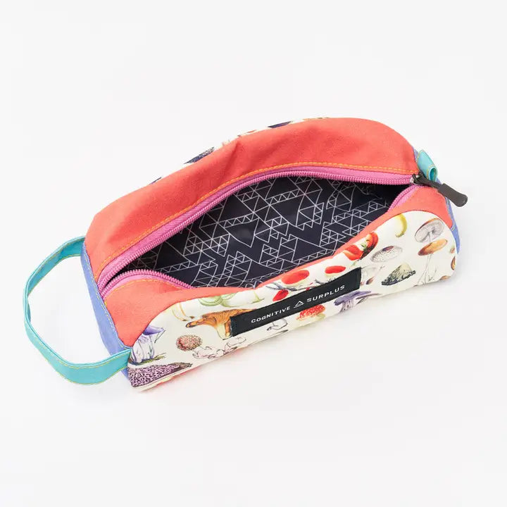 Rektangulært pennal med sopp