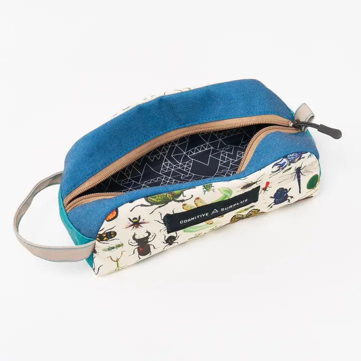 Rektangulært pennal med insekter